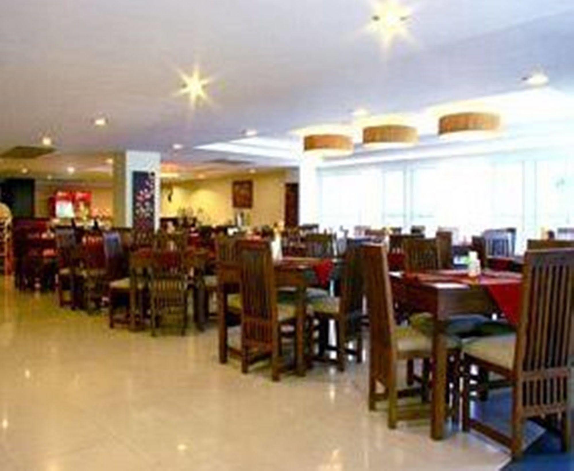 Tanawit Hotel & Spa Хуа Хин Экстерьер фото