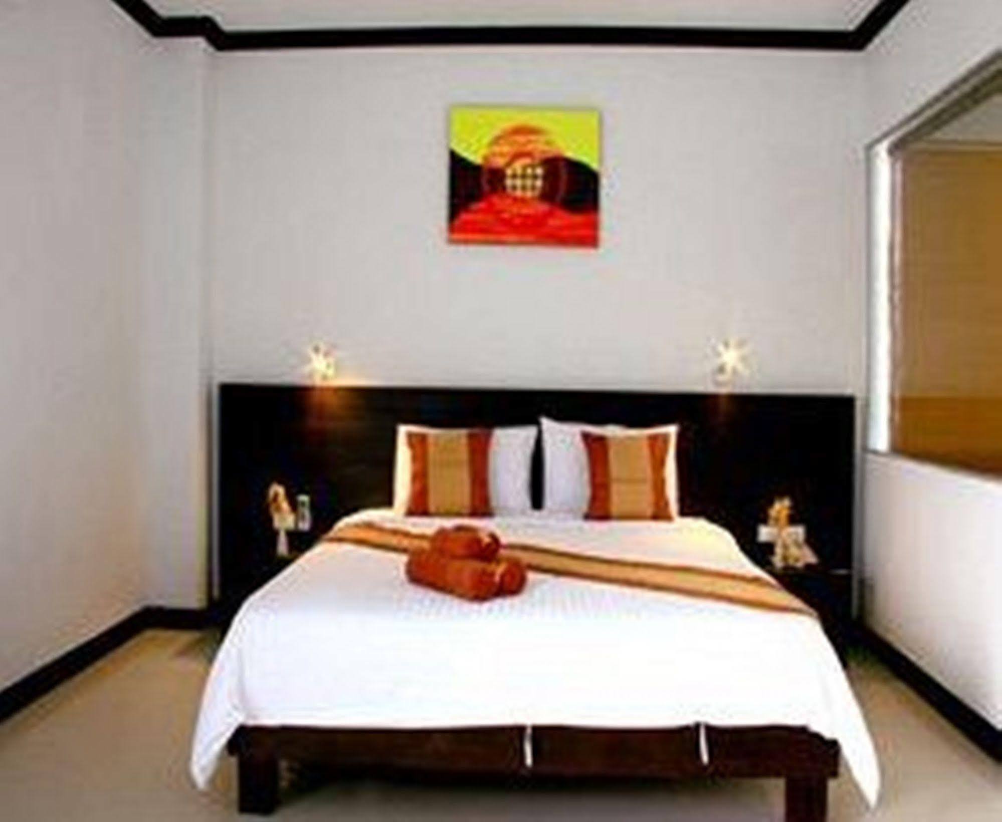 Tanawit Hotel & Spa Хуа Хин Экстерьер фото