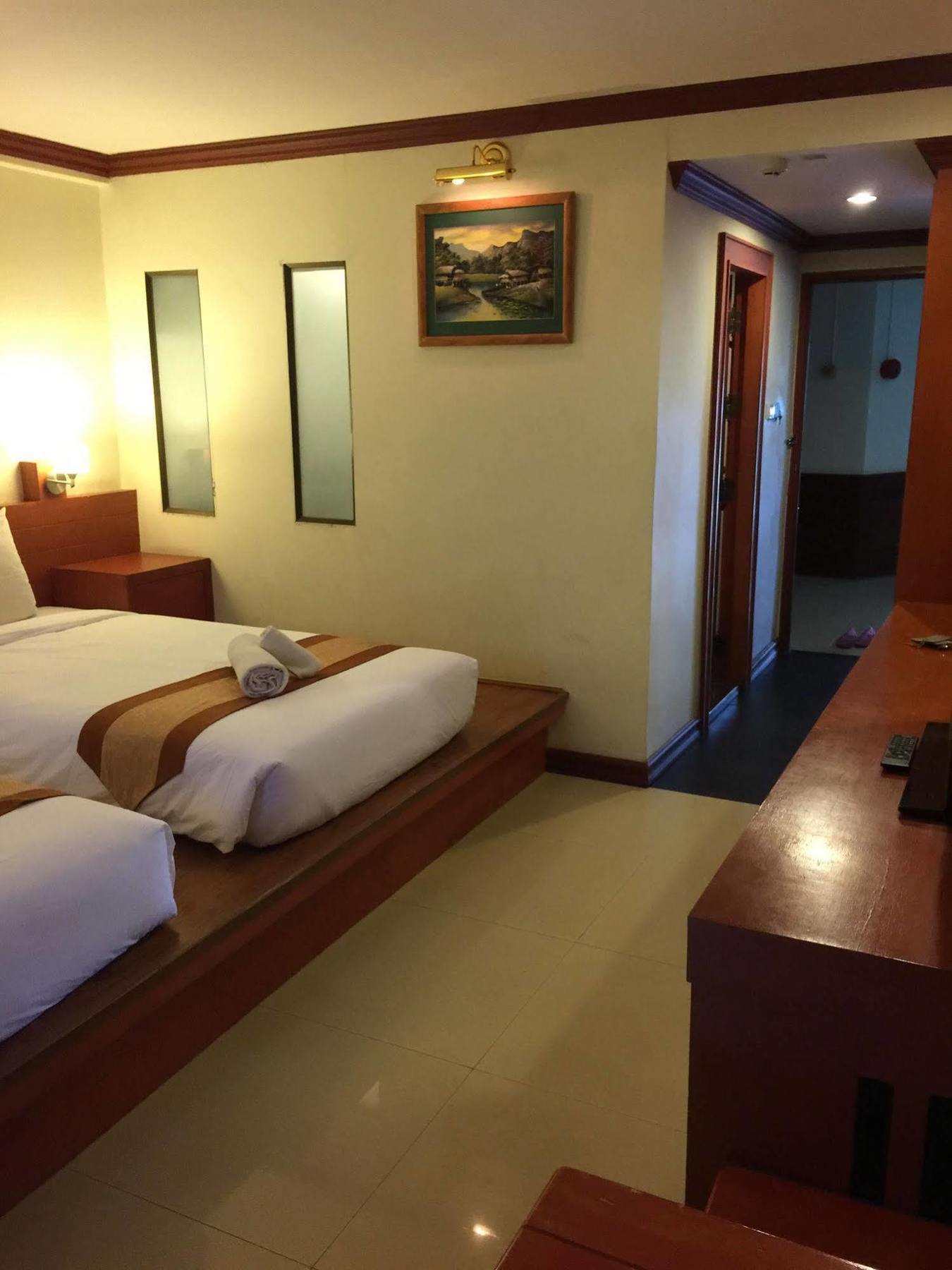 Tanawit Hotel & Spa Хуа Хин Экстерьер фото