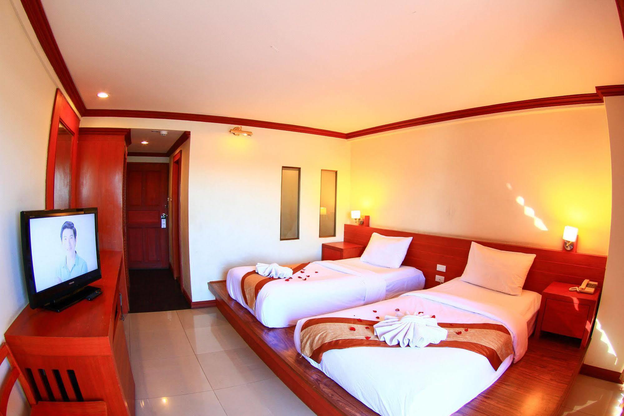 Tanawit Hotel & Spa Хуа Хин Экстерьер фото